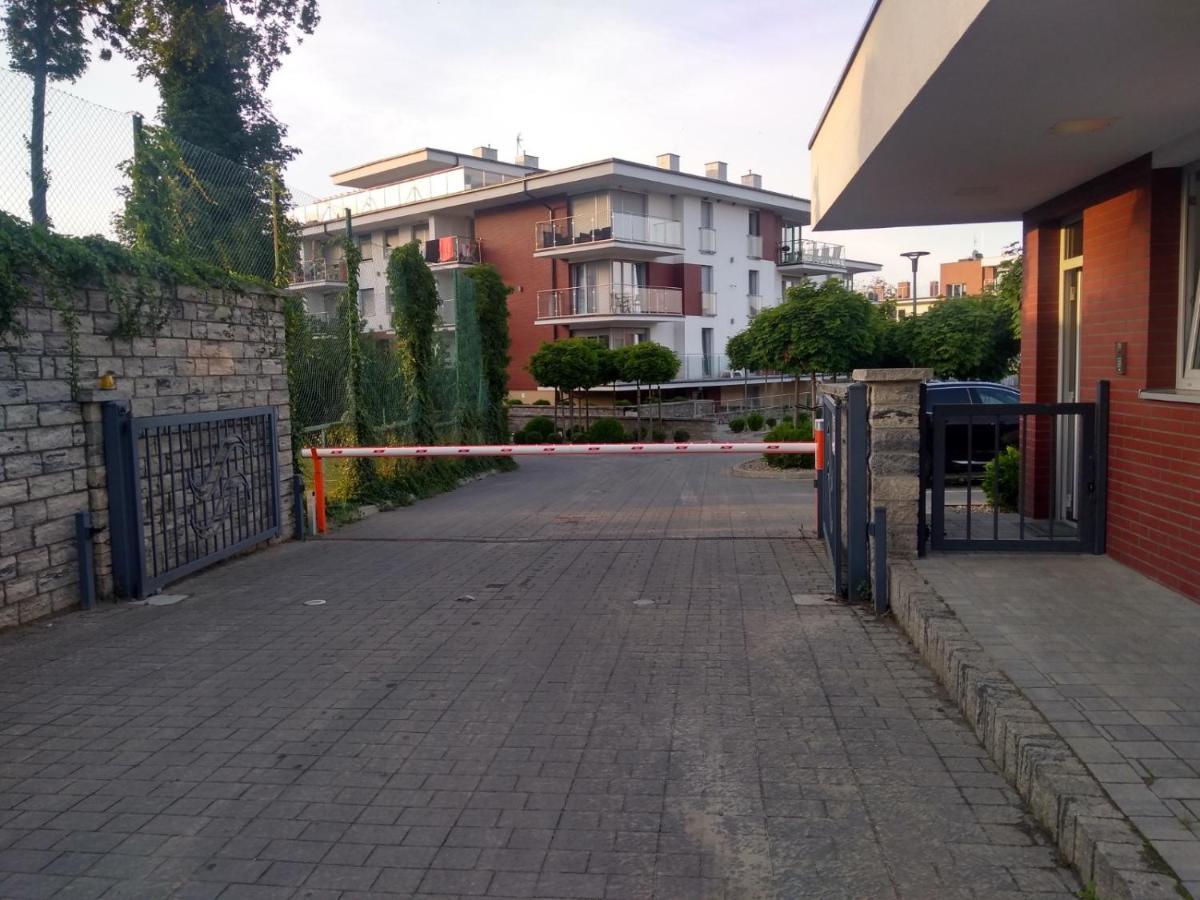 Apartament 7M Z Basenem W Jednym Budynku Klifowa Rewal Bon Turystyczny !!! Free Private Parking Exterior photo