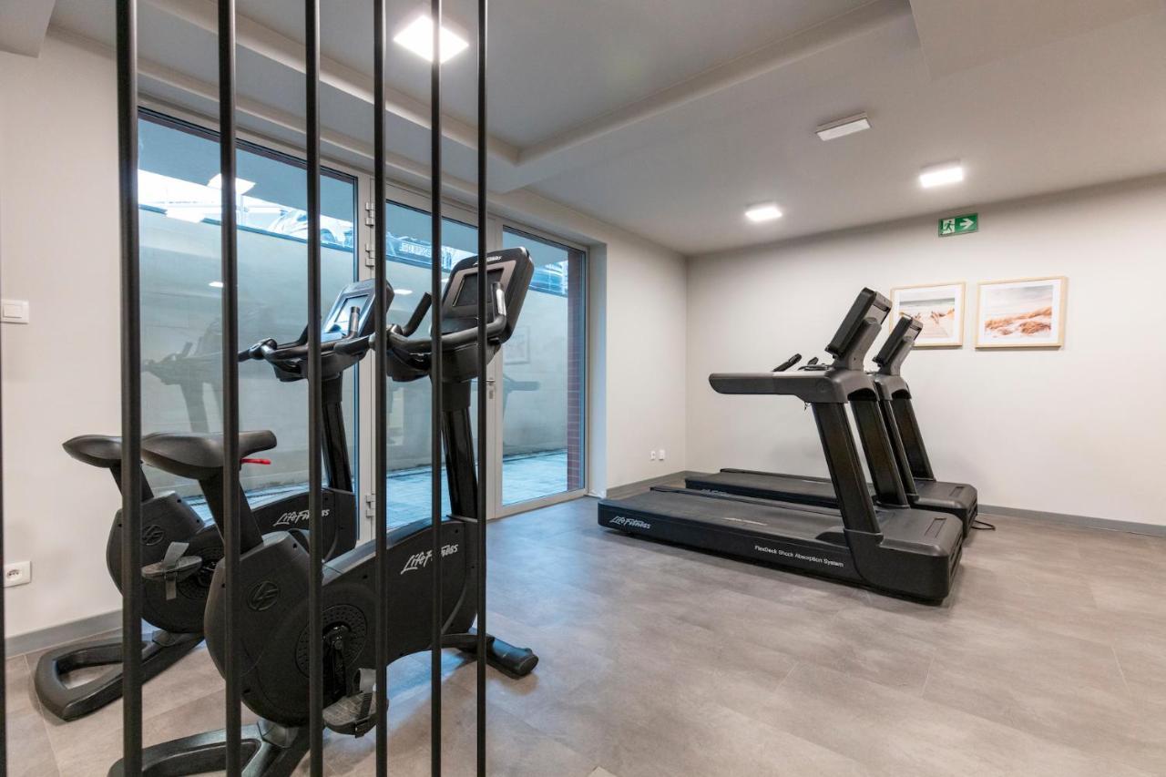 Apartament 7M Z Basenem W Jednym Budynku Klifowa Rewal Bon Turystyczny !!! Free Private Parking Exterior photo
